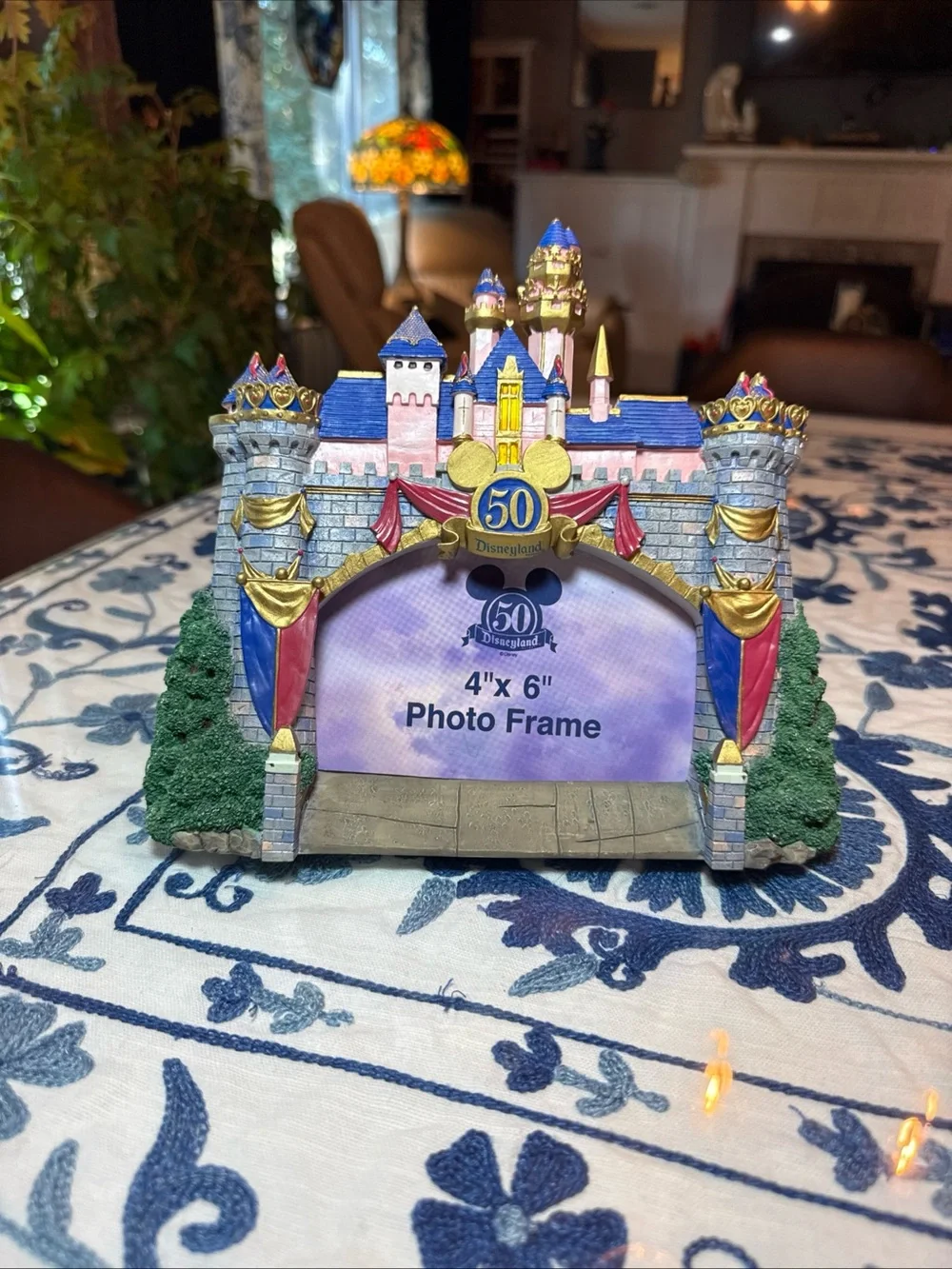 Disneyland Photo Frame Castle 50th Anniv Castle 3D 4x6 Cinderella Belle Elsa EUC